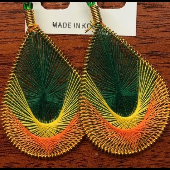 Jewelry - 🆕🎁 NWT Beautiful boho earrings